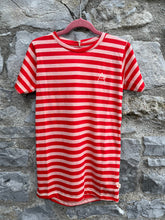 Load image into Gallery viewer, The Bell T-shirt, Red &amp; Rose  11y (146cm)
