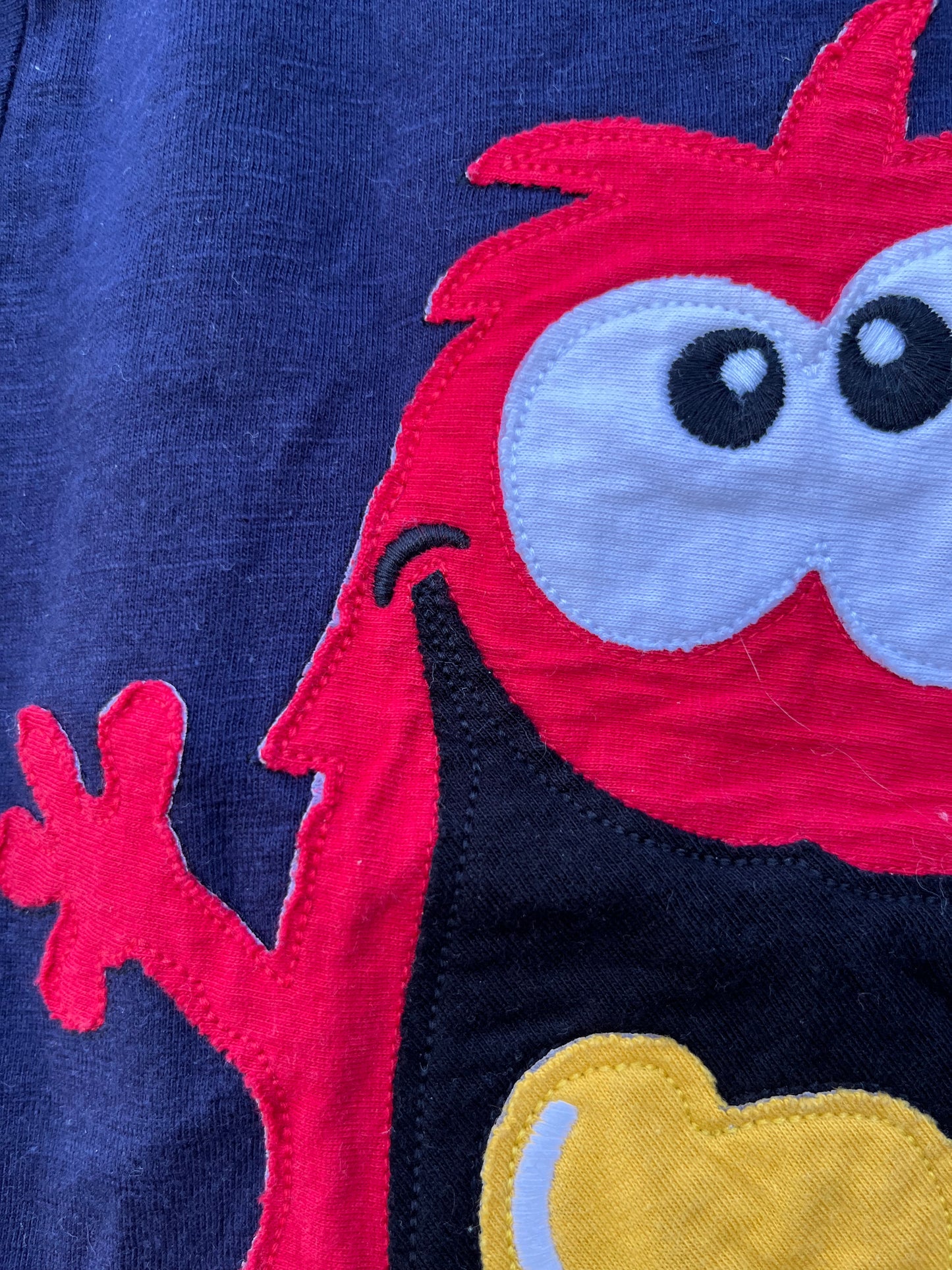 Red monster t-shirt  12-18m (80-86cm)