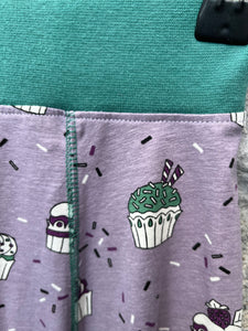 Purple cupcakes skirt   7-8y (122-128cm)