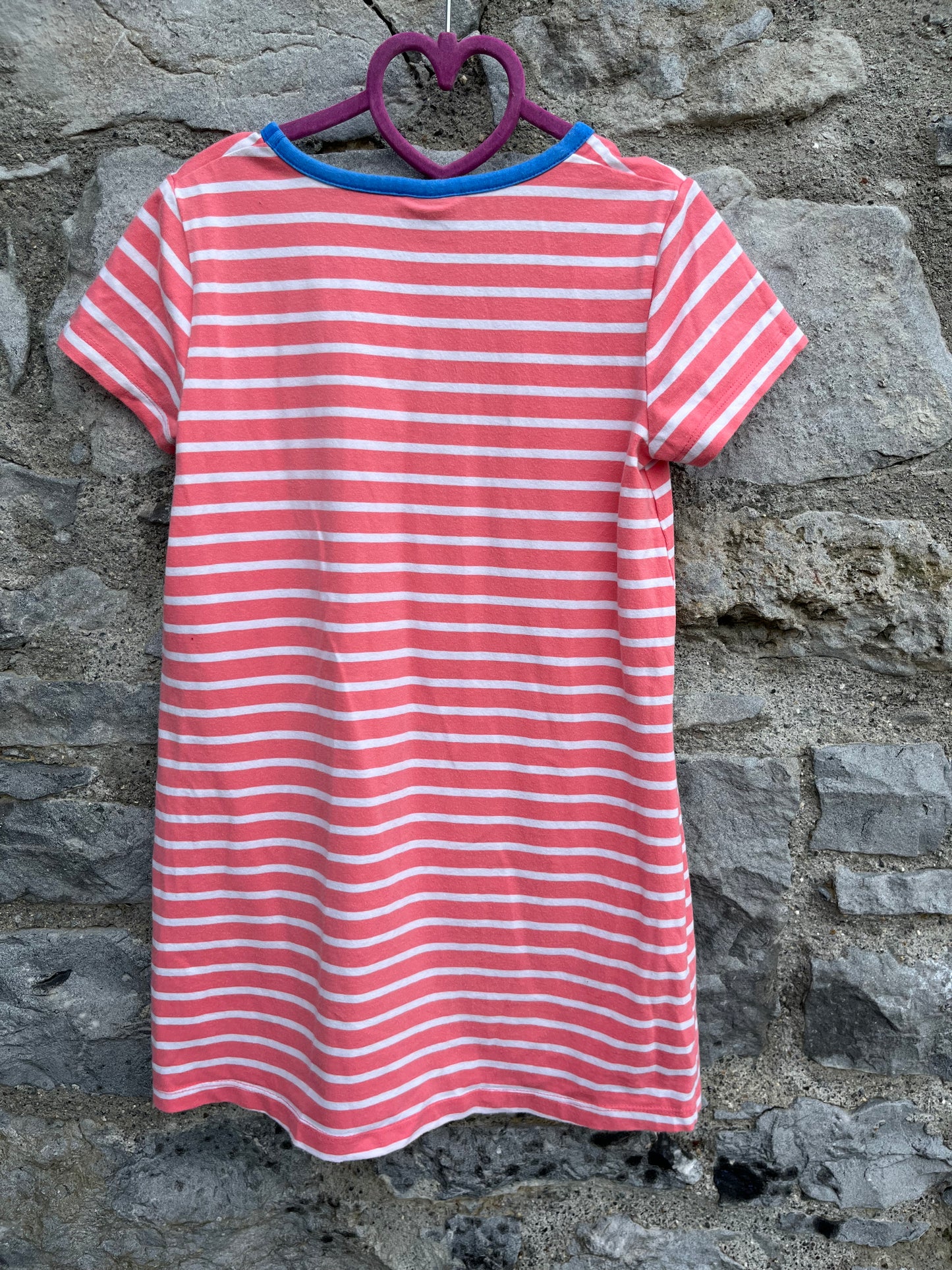 Red stripy dress with rainbow pockets   6-7y (116-122cm)