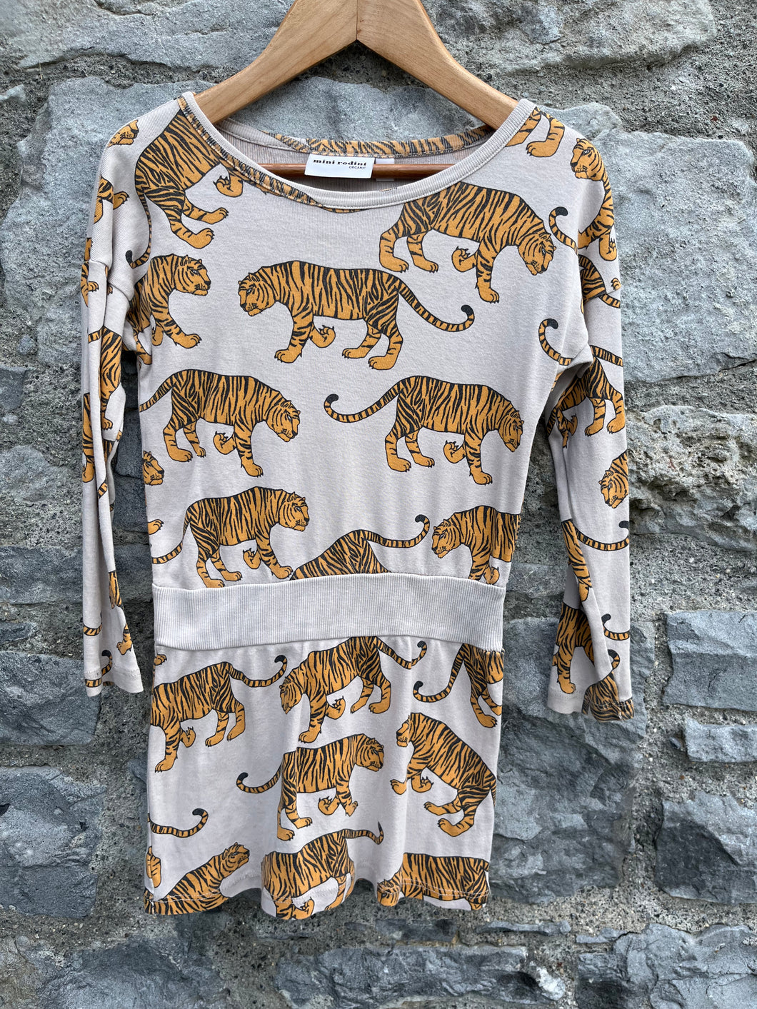 Tiger beige dress  4-5y (104-110cm)