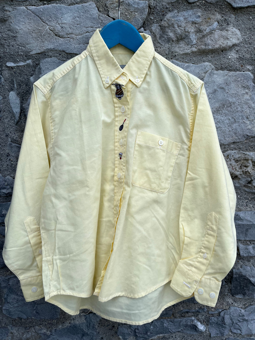 90s yellow badminton shirt  7y (122cm)
