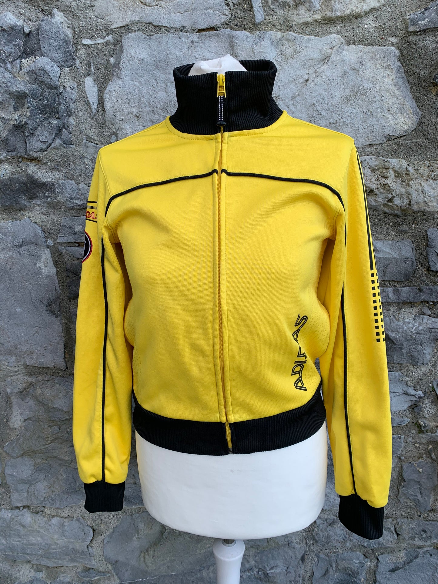 Yellow sport jacket  uk 8-10