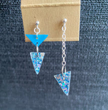 Load image into Gallery viewer, Asymmetrical earrings

