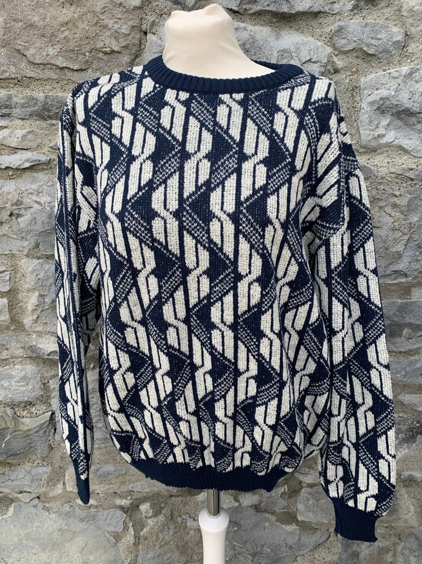 Modeta 80s Black&white jumper   uk 12-14