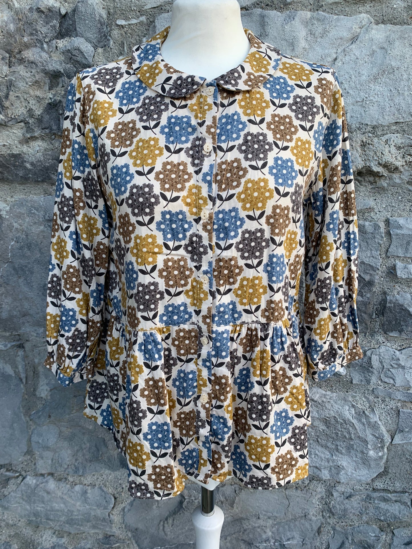 Geometric flowers shirt  uk 10