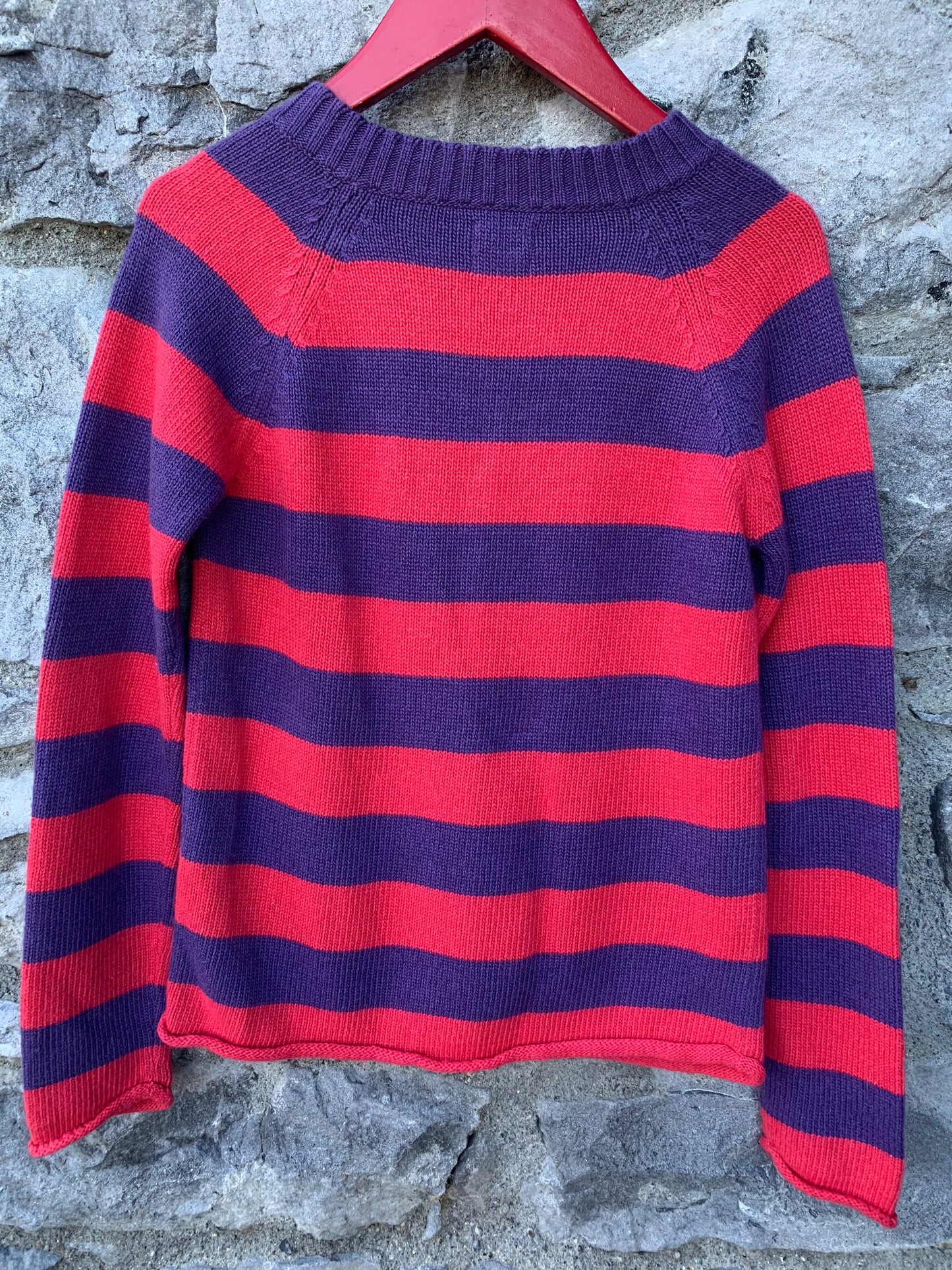 Stripy jumper with a heart   9-10y (134-140cm)