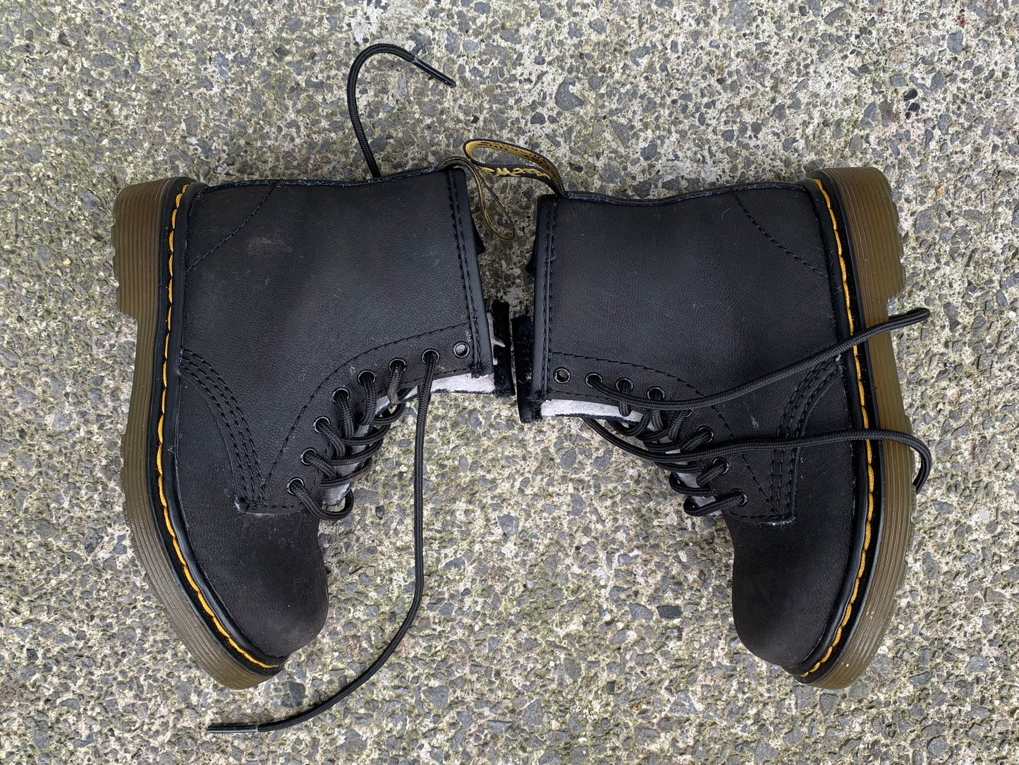 Furry Dr Martens  uk 7 (eu 24)