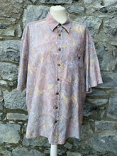 Load image into Gallery viewer, Club D&#39;amingo 80s pastel shirt  XL
