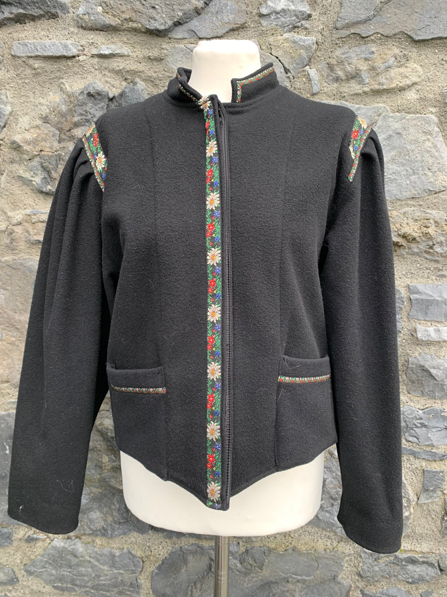 Black embroidered woolly jacket uk 8-10