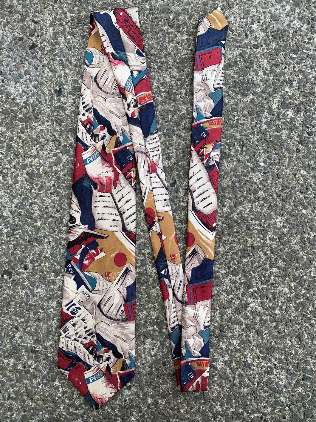 Abstract tie