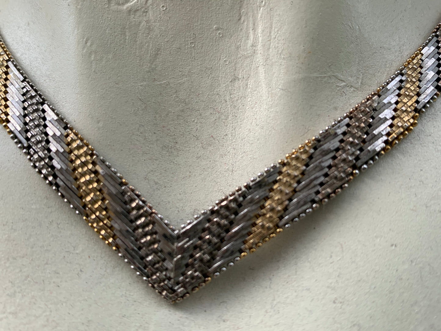 Silver&gold V-necklace