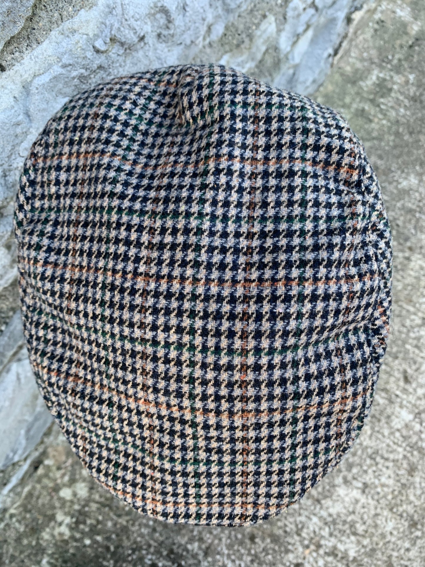 Navy houndstooth cap