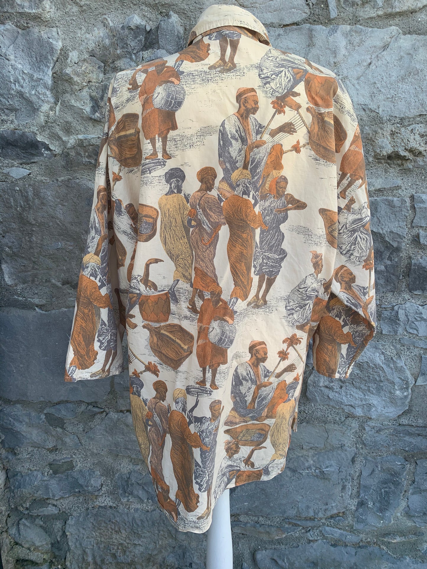 Barboro African scene long shirt  uk 12-14