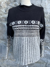 Load image into Gallery viewer, Black&amp;grey snowflakes jumper   uk 8
