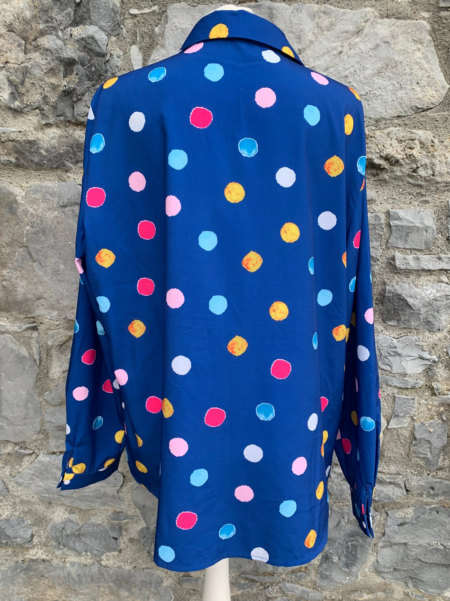 Big dots shirt  uk 18-20