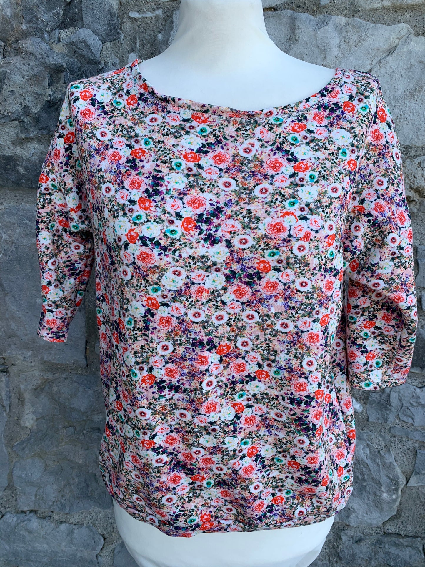 Floral top   uk 10