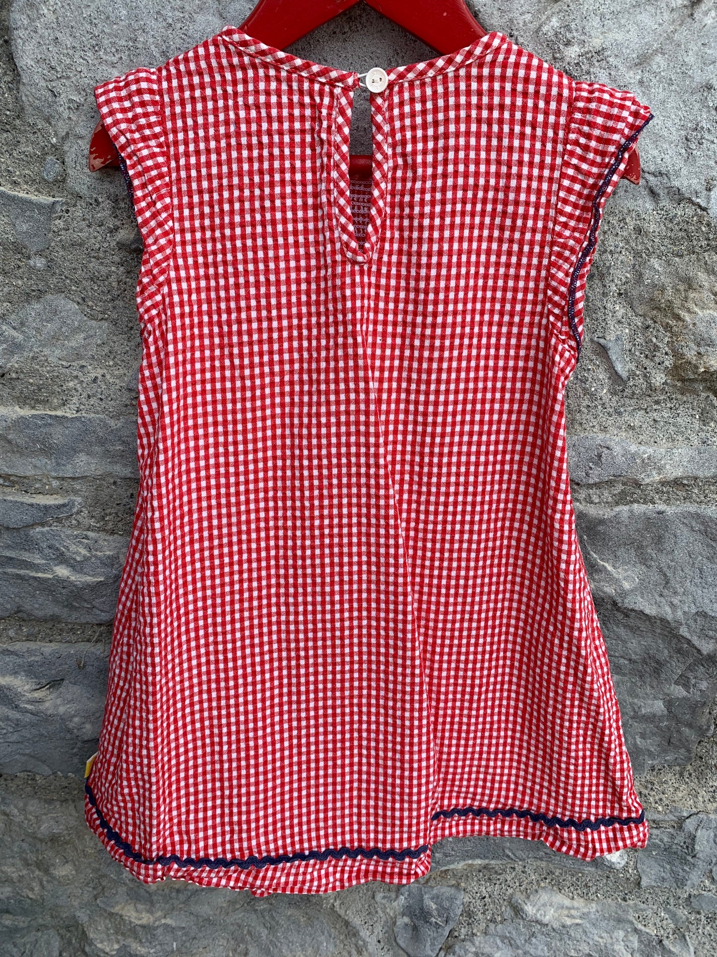 Red gingham dress    3-4y (98-104cm)