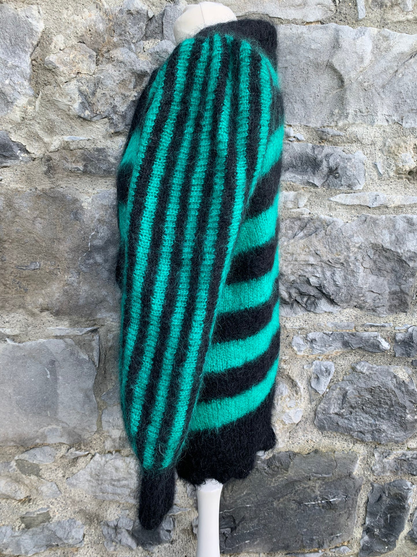 Green&black hairy cardigan uk 10-12