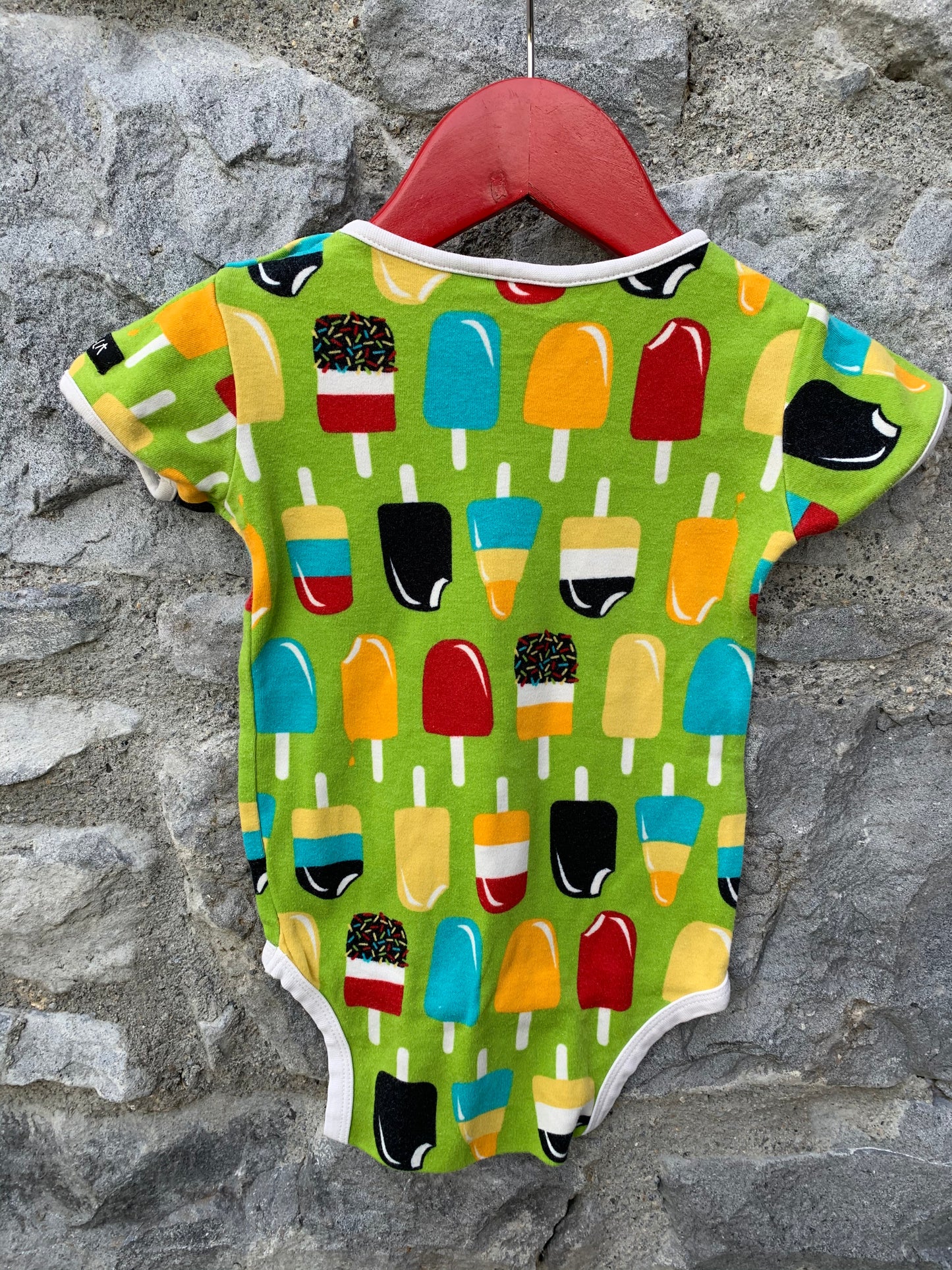 Ice cream vest  9m (74cm)