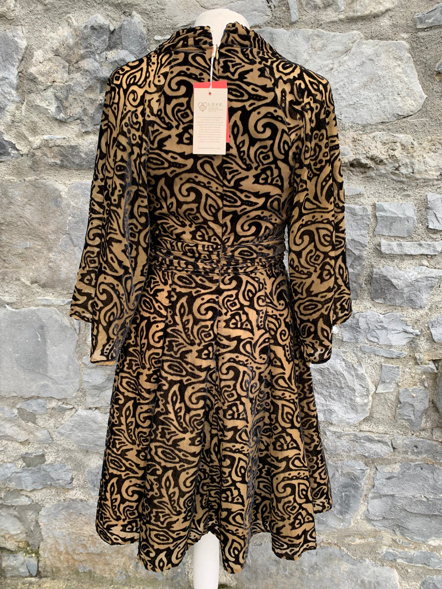 Old gold velvet dress   uk 8