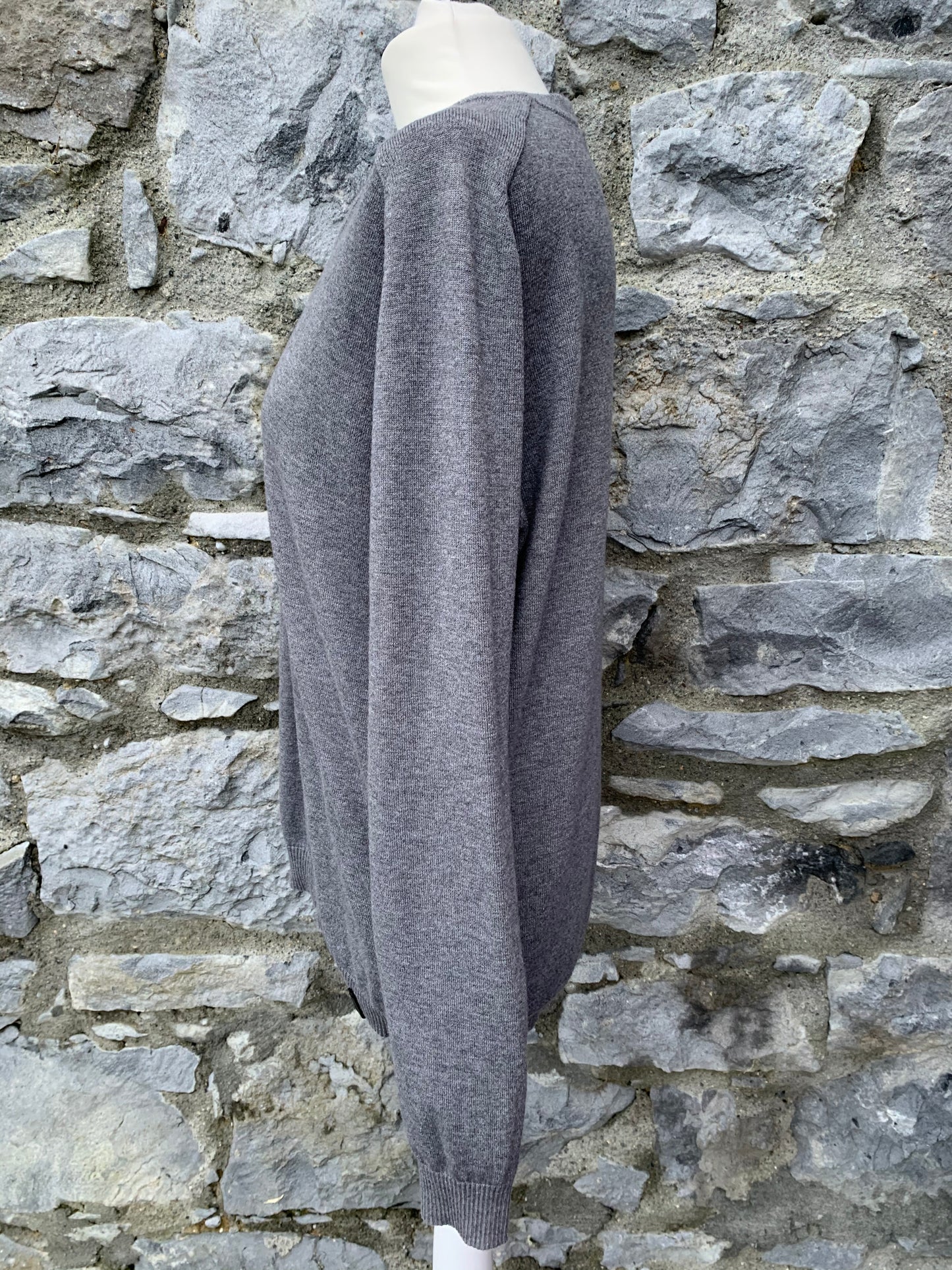 Grey jumper   Medium