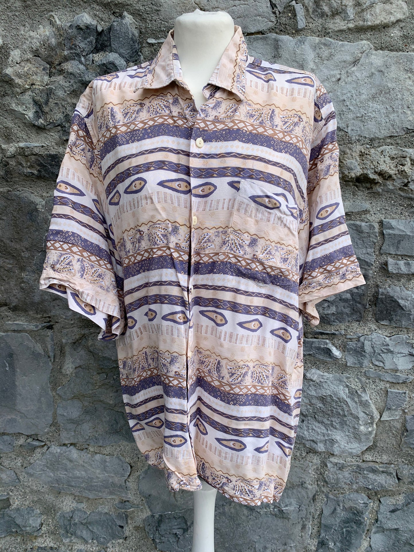 Adventure 90s stripy beige shirt    Medium