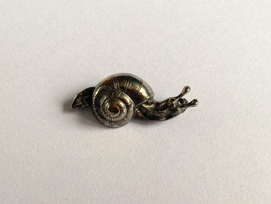 Snail brooch