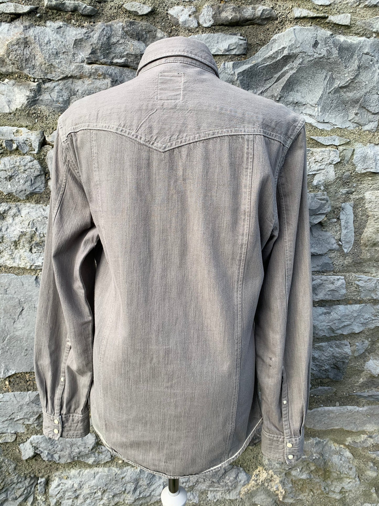 Grey denim shirt   S/M