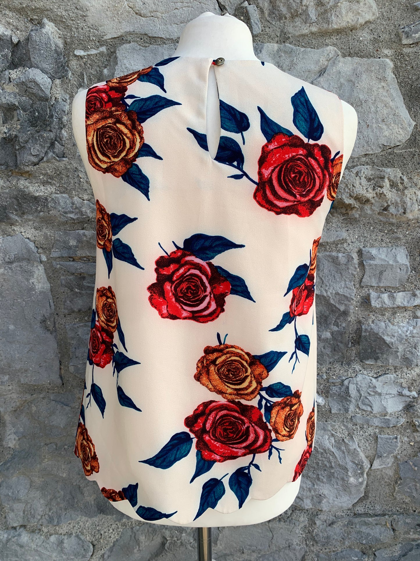 Roses top   uk 8