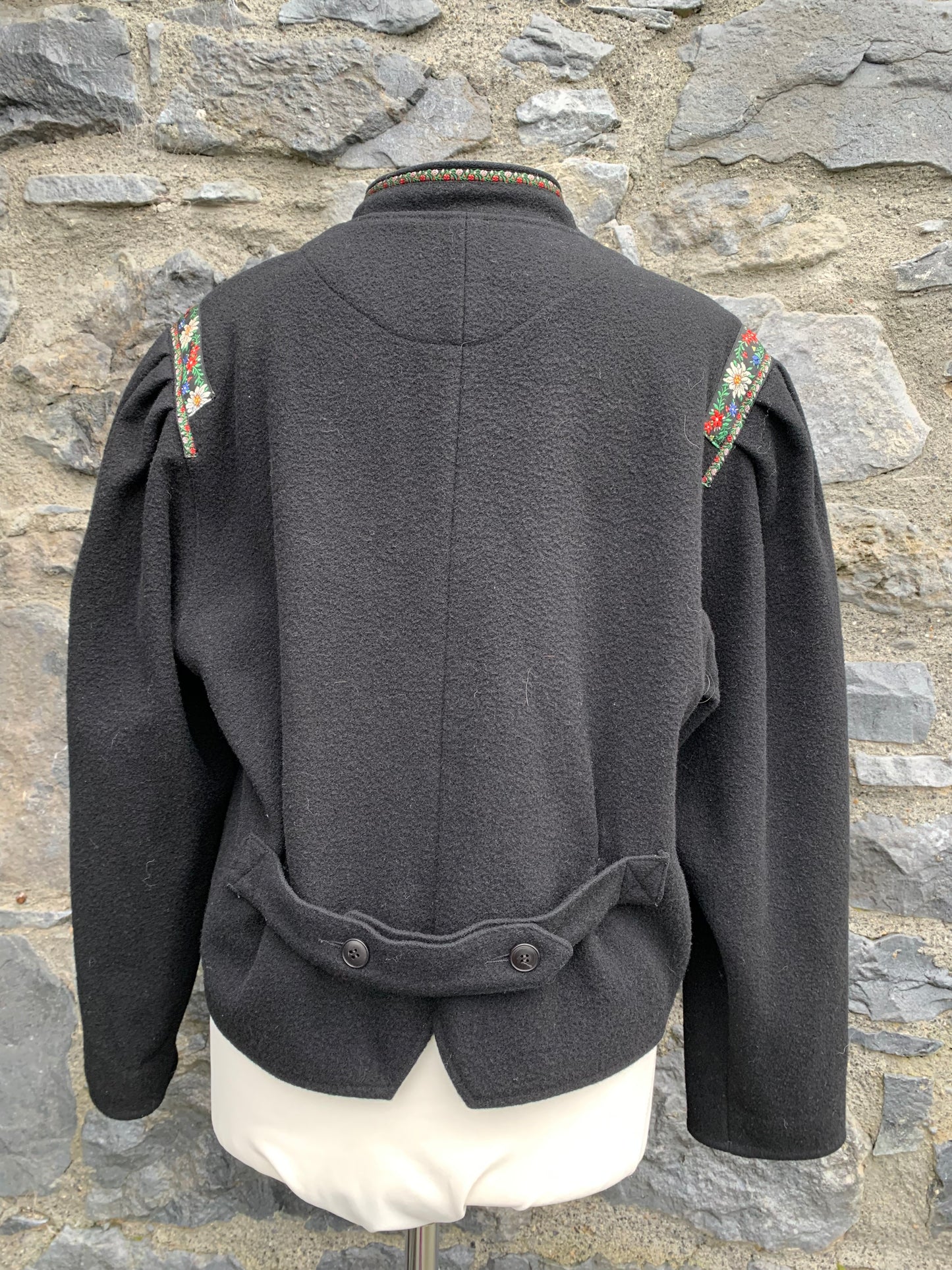 Black embroidered woolly jacket uk 8-10