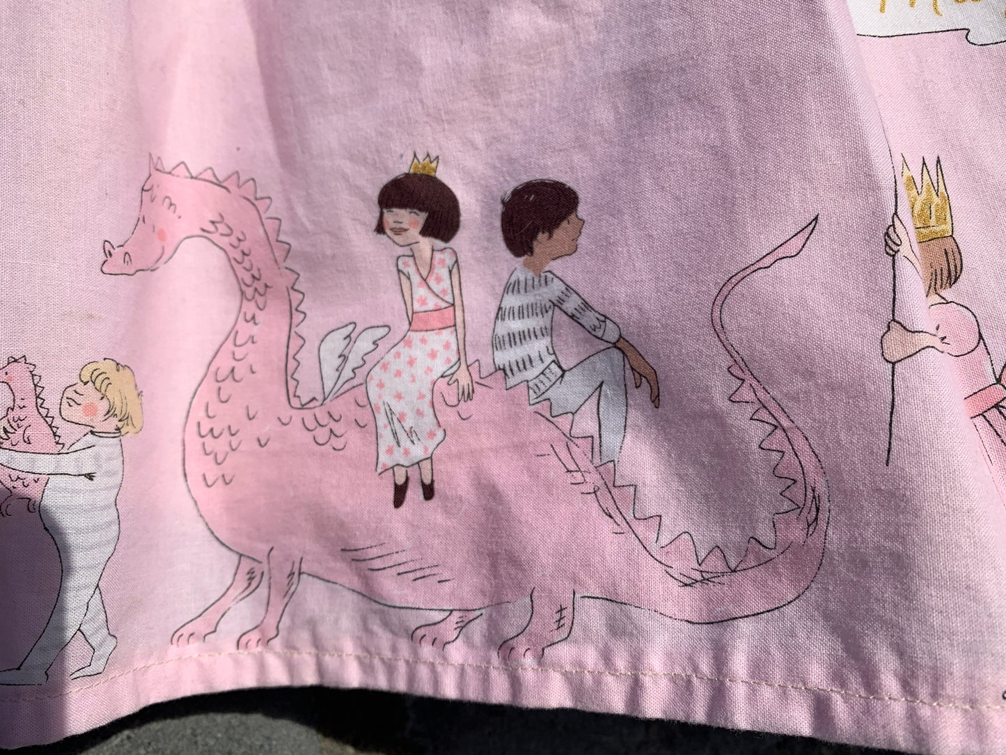 Pink dress with dragons  5y (110cm)