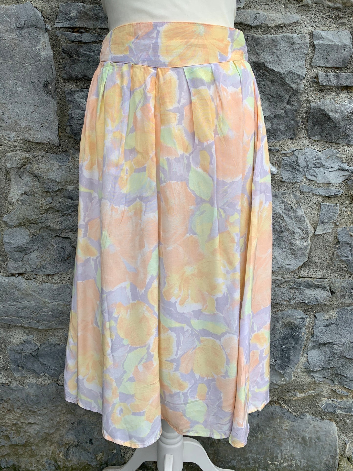 Sinclair 80s pastel flowers skirt  uk 10-12