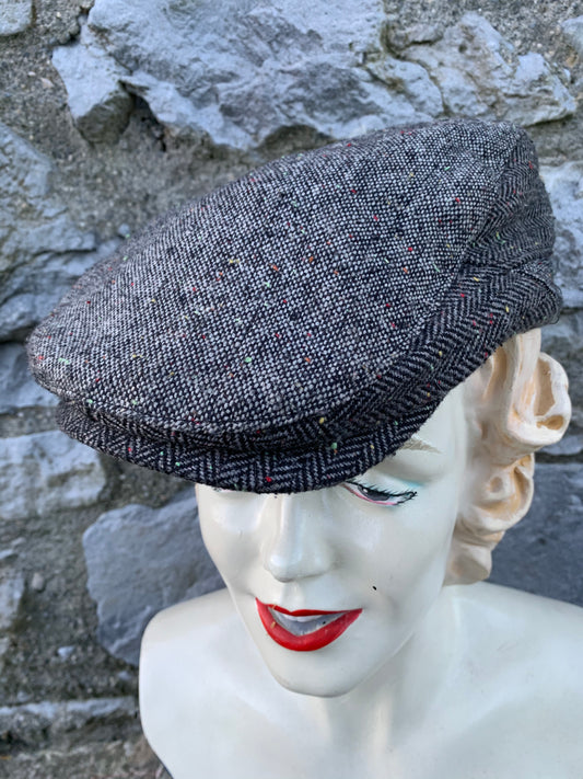 Tweed cap