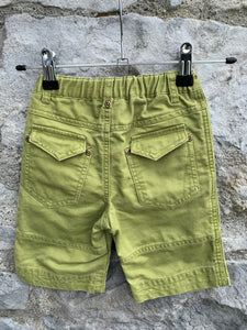 Green shorts   12-18m (80-86cm)