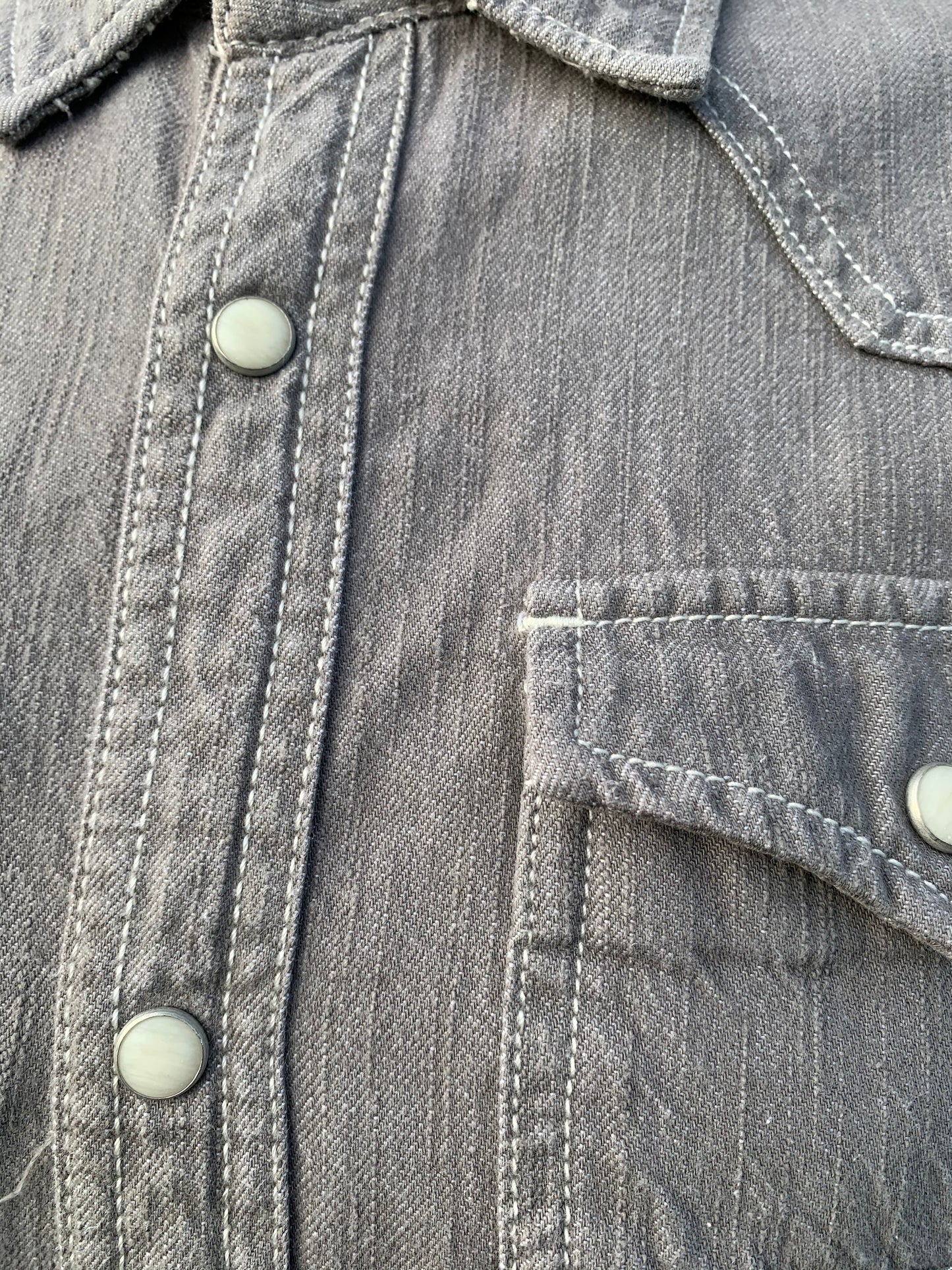 Grey denim shirt   S/M