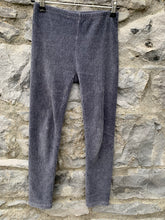Load image into Gallery viewer, Grey ribbed leggings  9y (134cm)
