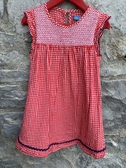 Red gingham dress    3-4y (98-104cm)