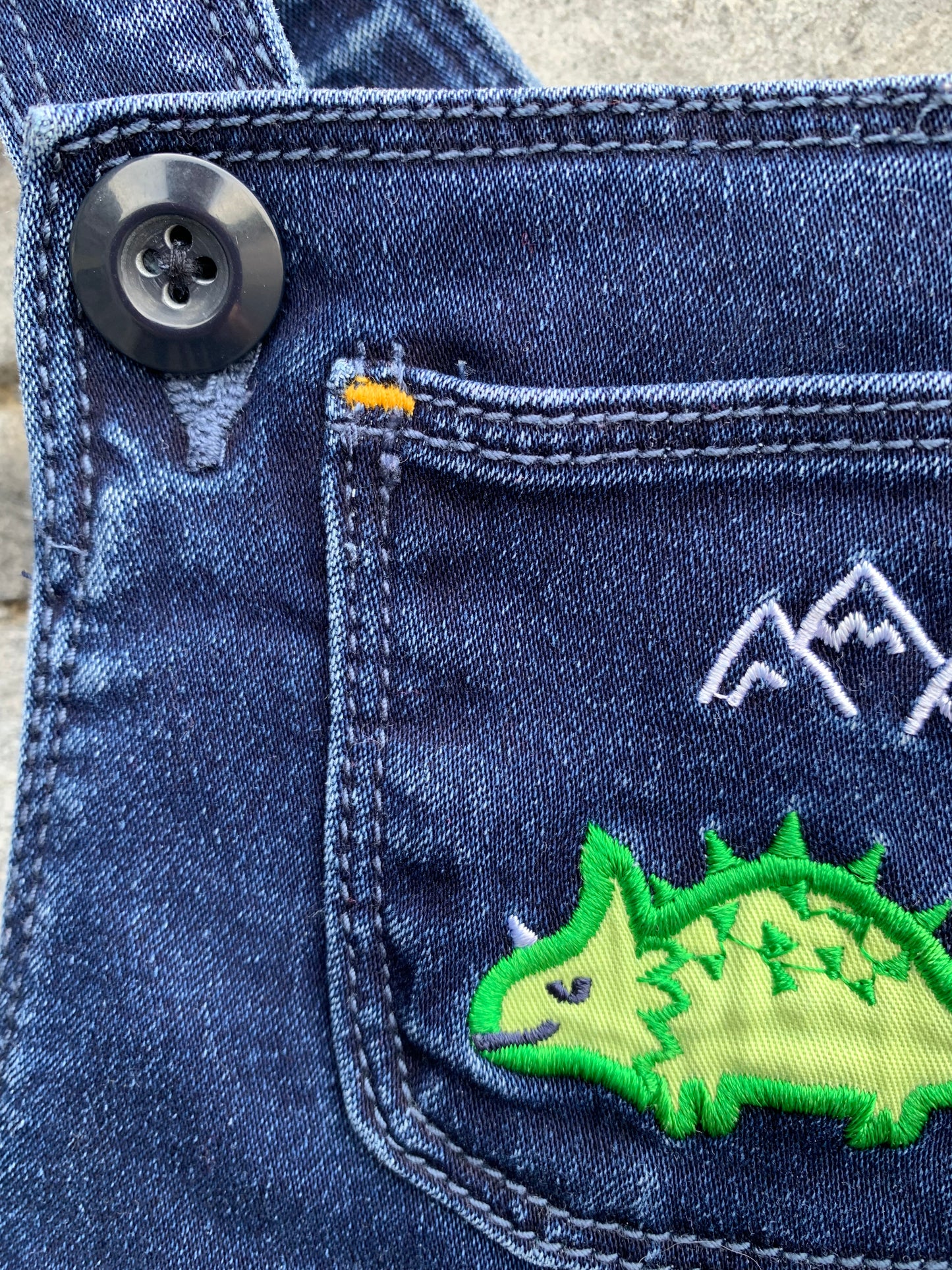 Denim dinosaur dungarees  3-6m (62-68cm)