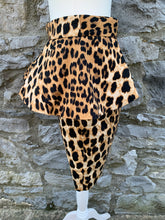 Load image into Gallery viewer, Leopard skirt   uk 12
