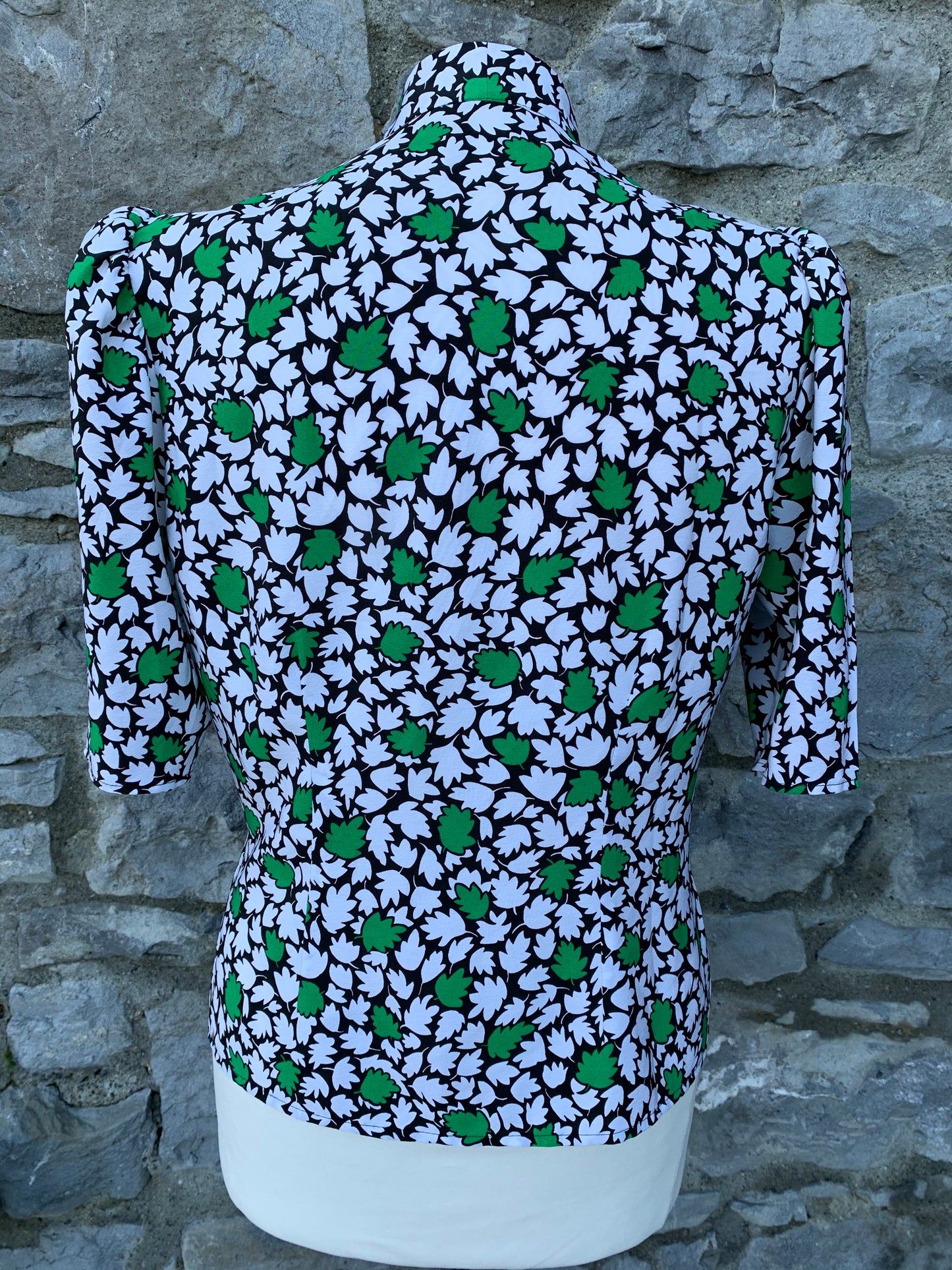 White&green leaves blouse uk 8