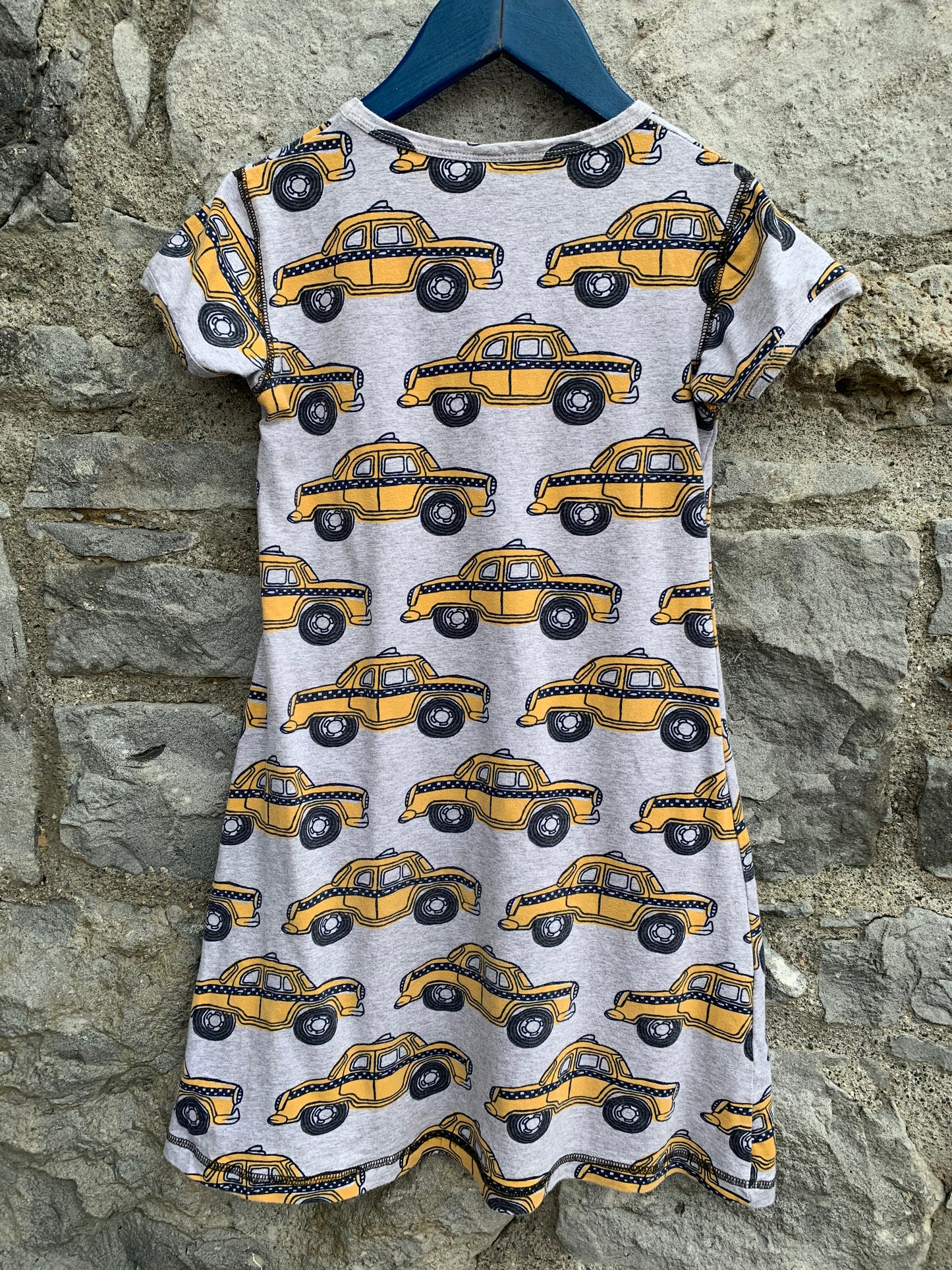 Taxi dress   7-8y (122-128cm)