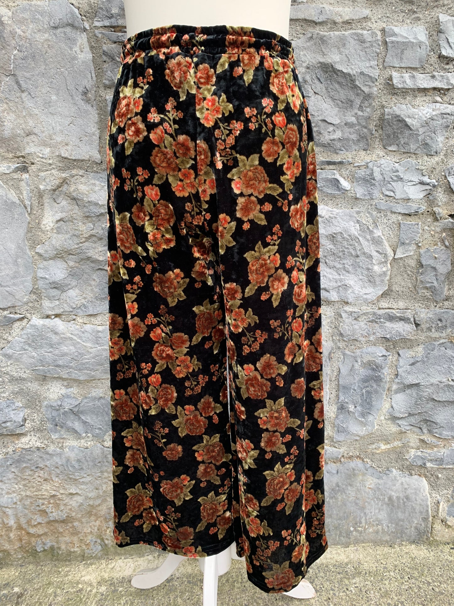 Floral velvet culottes  uk 8-12