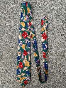 Jacques Estier flowers tie