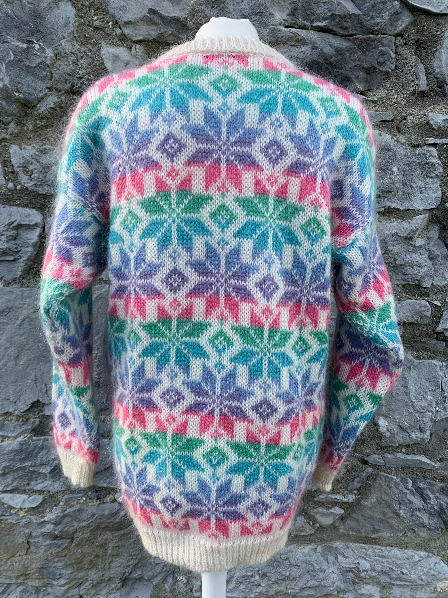 Rainbow ombré snowflakes jumper    uk 12-14