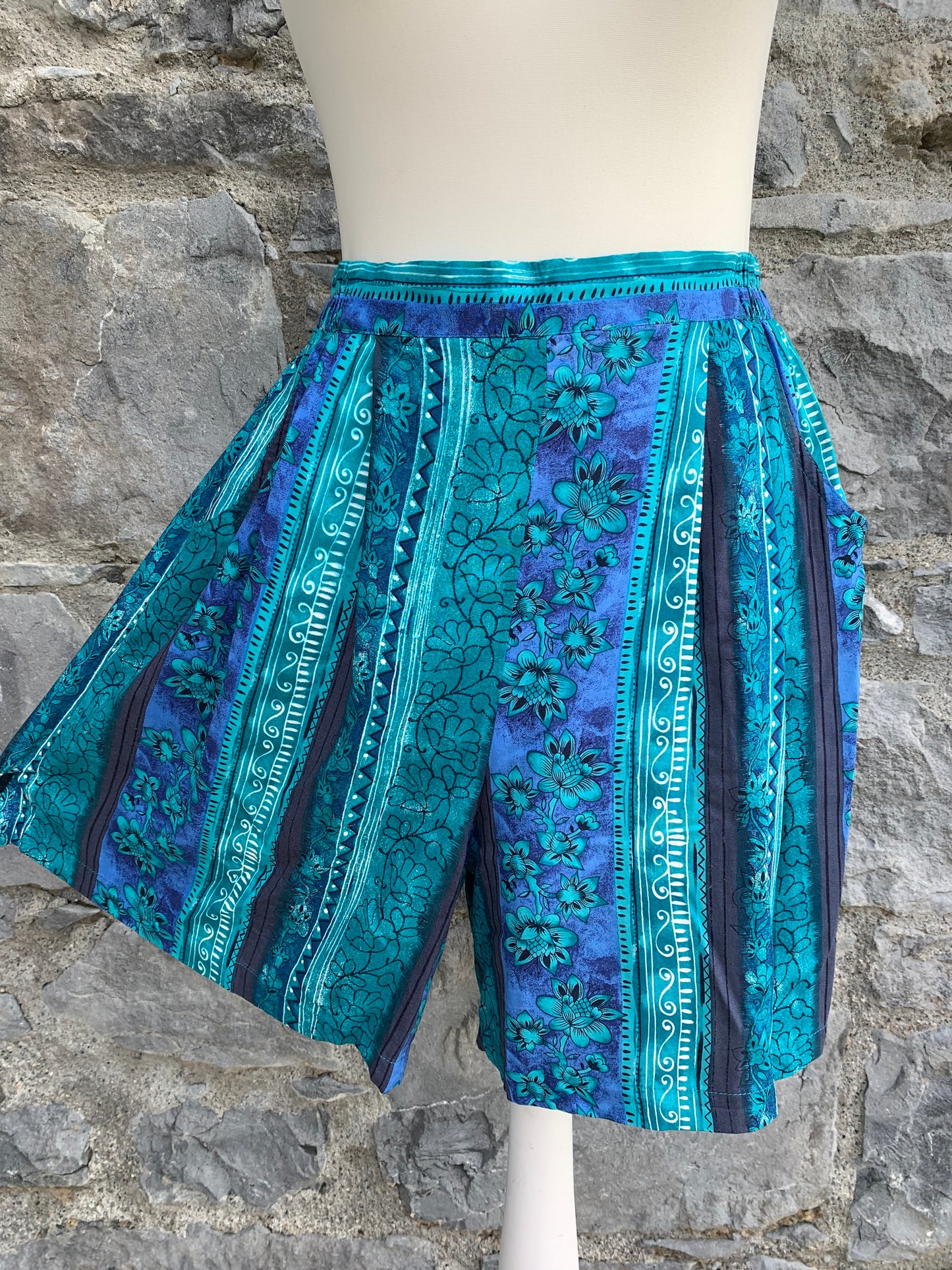 Soon 90s teal shorts   uk 10