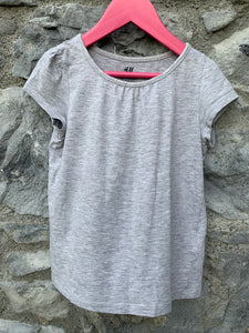 Grey T-shirt   5y (110cm)