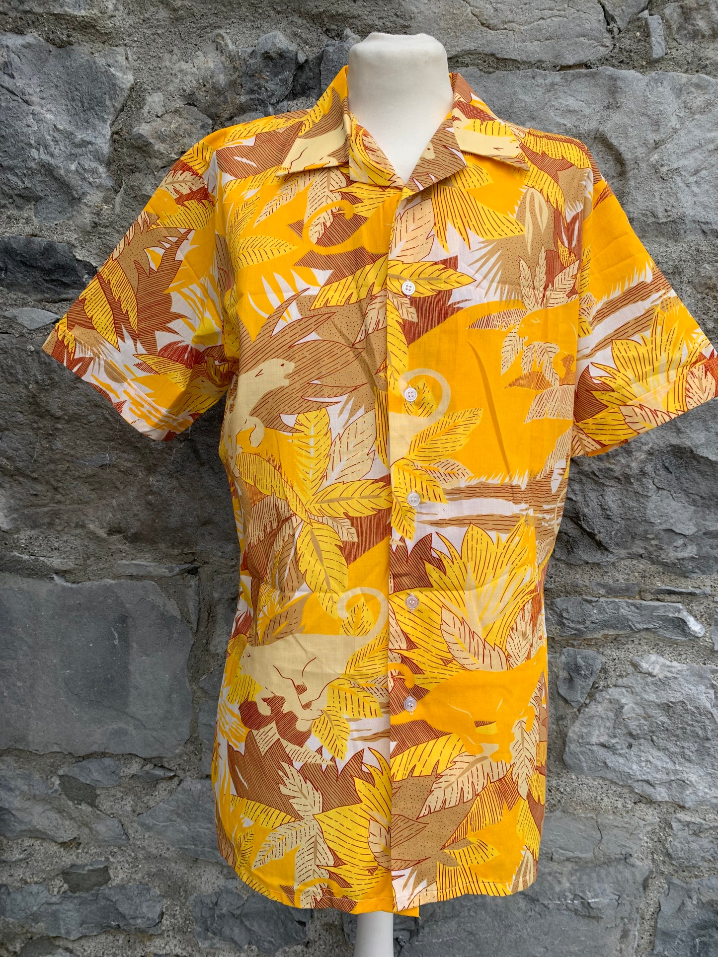 Club 70s yellow leaves&pumas shirt   Medium