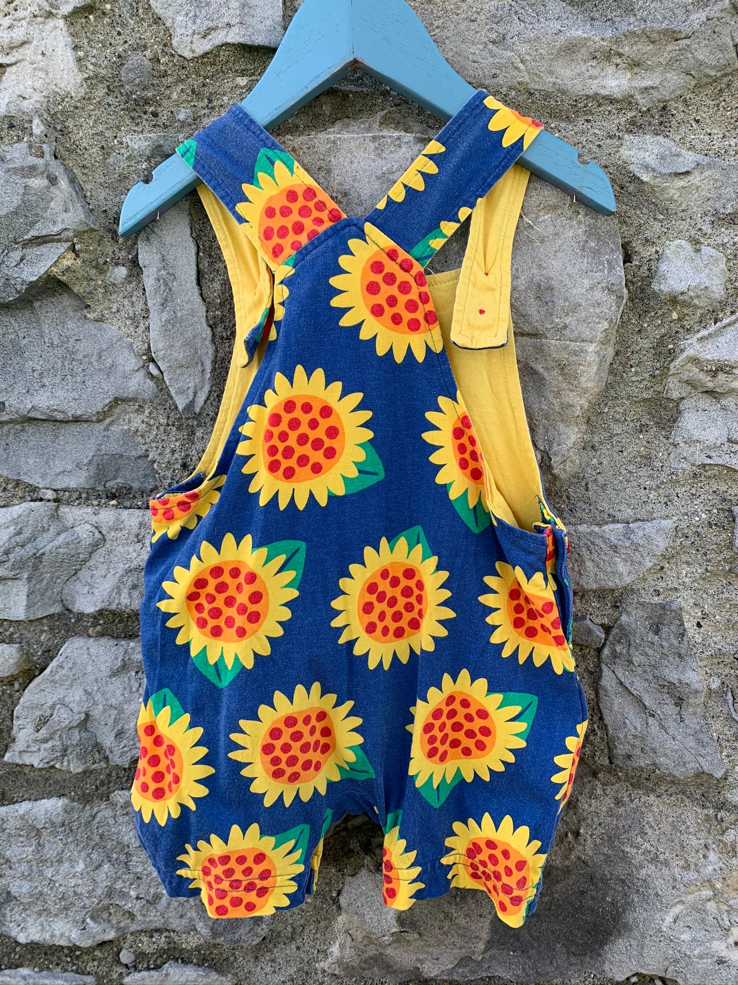 TT shirt sunflower dungarees    1-2y (80-92cm)