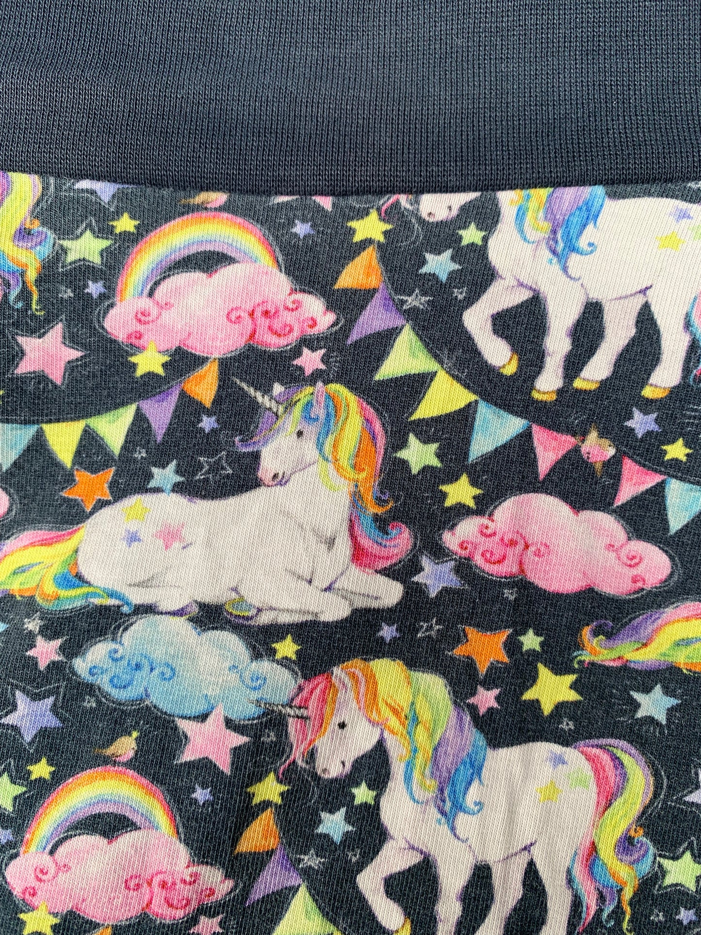 Unicorns skirt   3-4y (98-104cm)